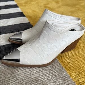 New without Tags Vici White Croc-Embossed Mules with Silver Tips
